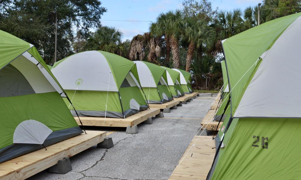 Shelter for the Homeless Provides Hope for the Holidays 3