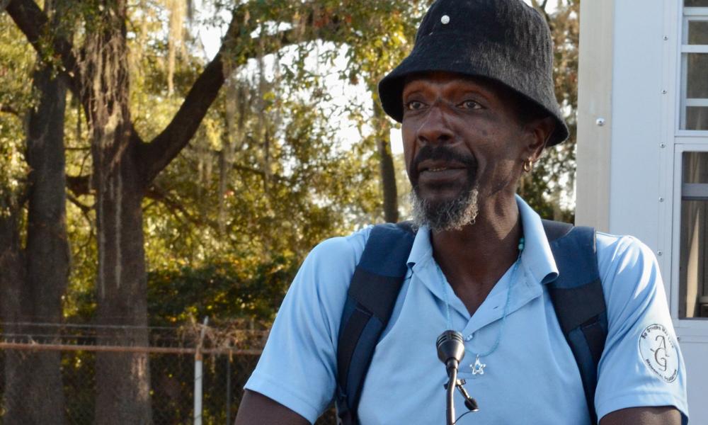 Shelter for the Homeless Provides Hope for the Holidays 2