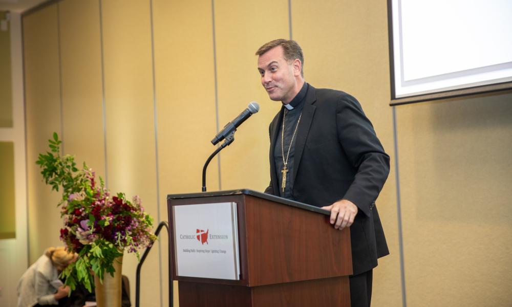 Bishop Emeritus Lynch Honored for 25 Years of Compassion 2