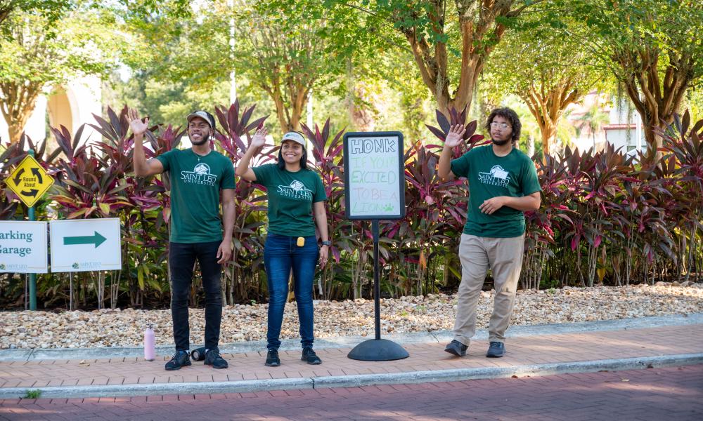 Nearly 1,000 New, Transfer Students Start New School Year at Saint Leo 8
