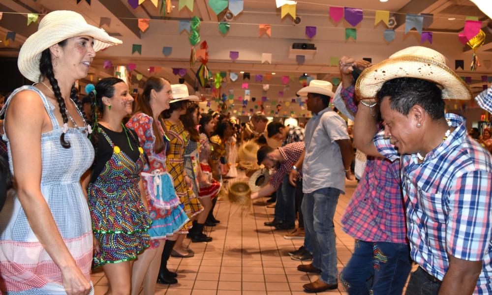 The Mass in Many Languages 3