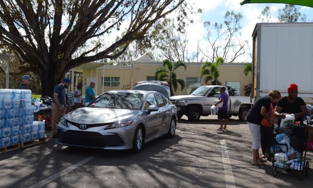 Help Arrives in Fort Myers 4