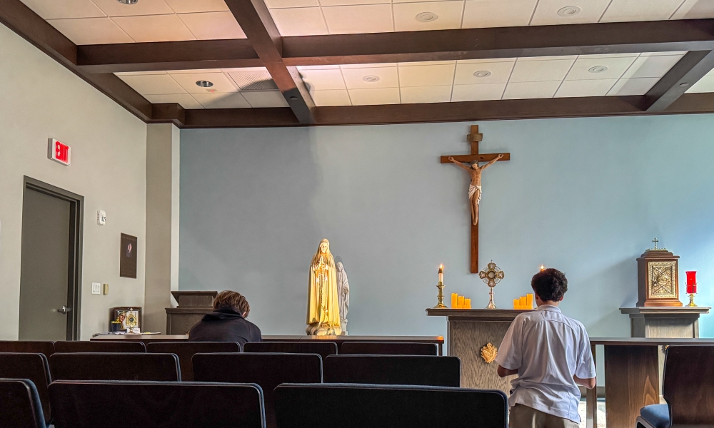 Our Lady of Fatima Statue