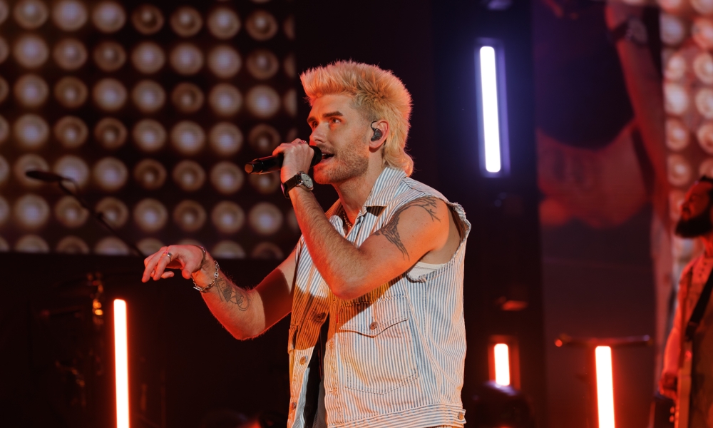 Colton Dixon
