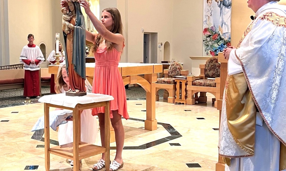 St. Paul St. Pete May Crowning