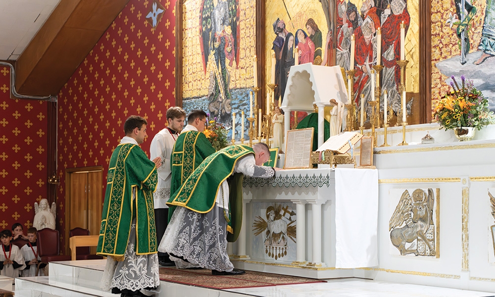 Mass at Epiphany of Our Lord Shrine