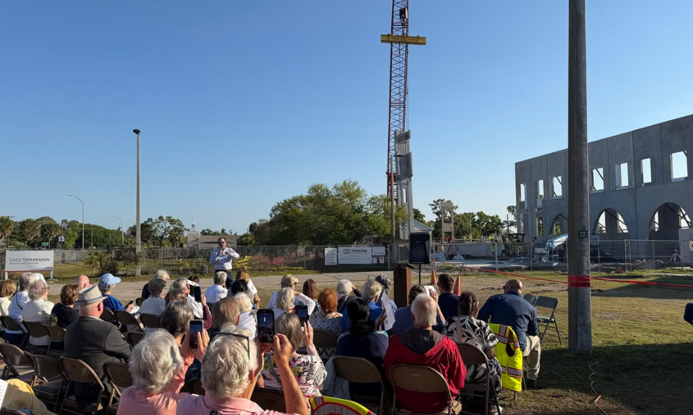 Mater Dei wall raising
