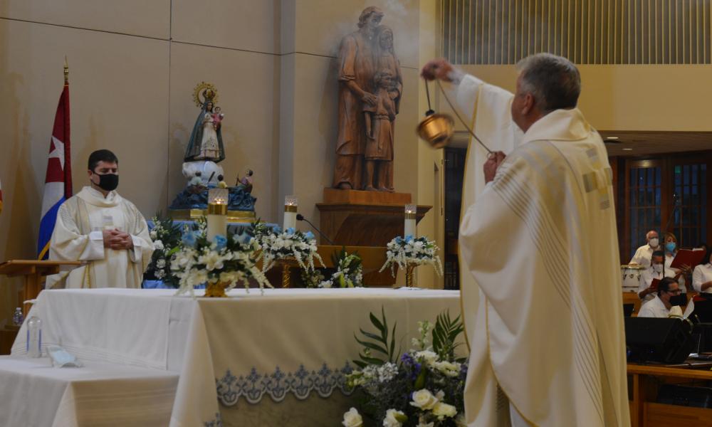 Cuban Community Gathers in Honor of Our Lady of Charity